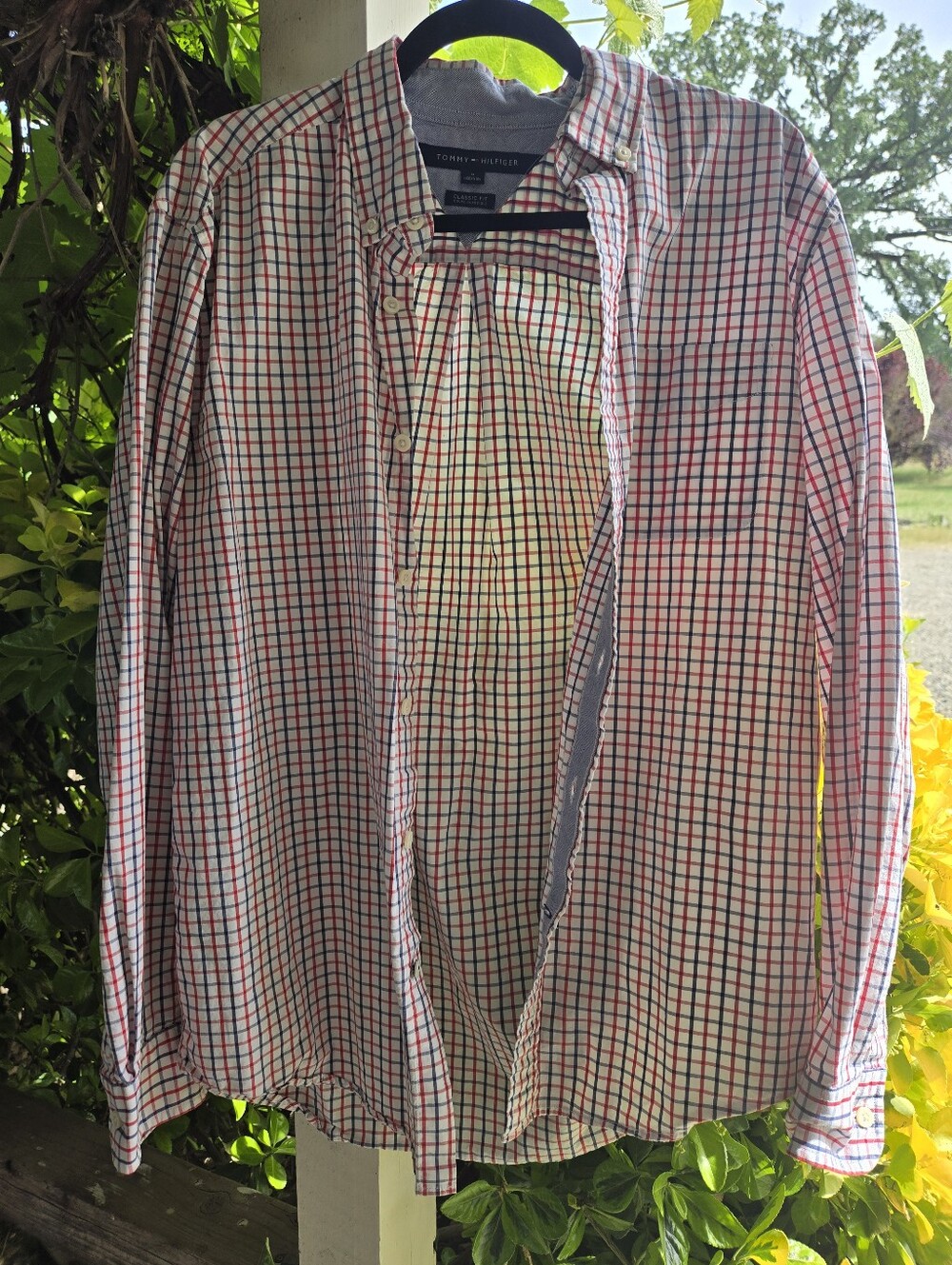 🇺🇸 Men’s Tommy Hilfiger Red White Blue Button Up Shirt Size M Classic Fit USA